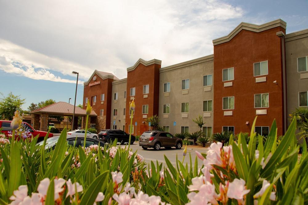 Comfort Suites Marysville-Yuba City Экстерьер фото