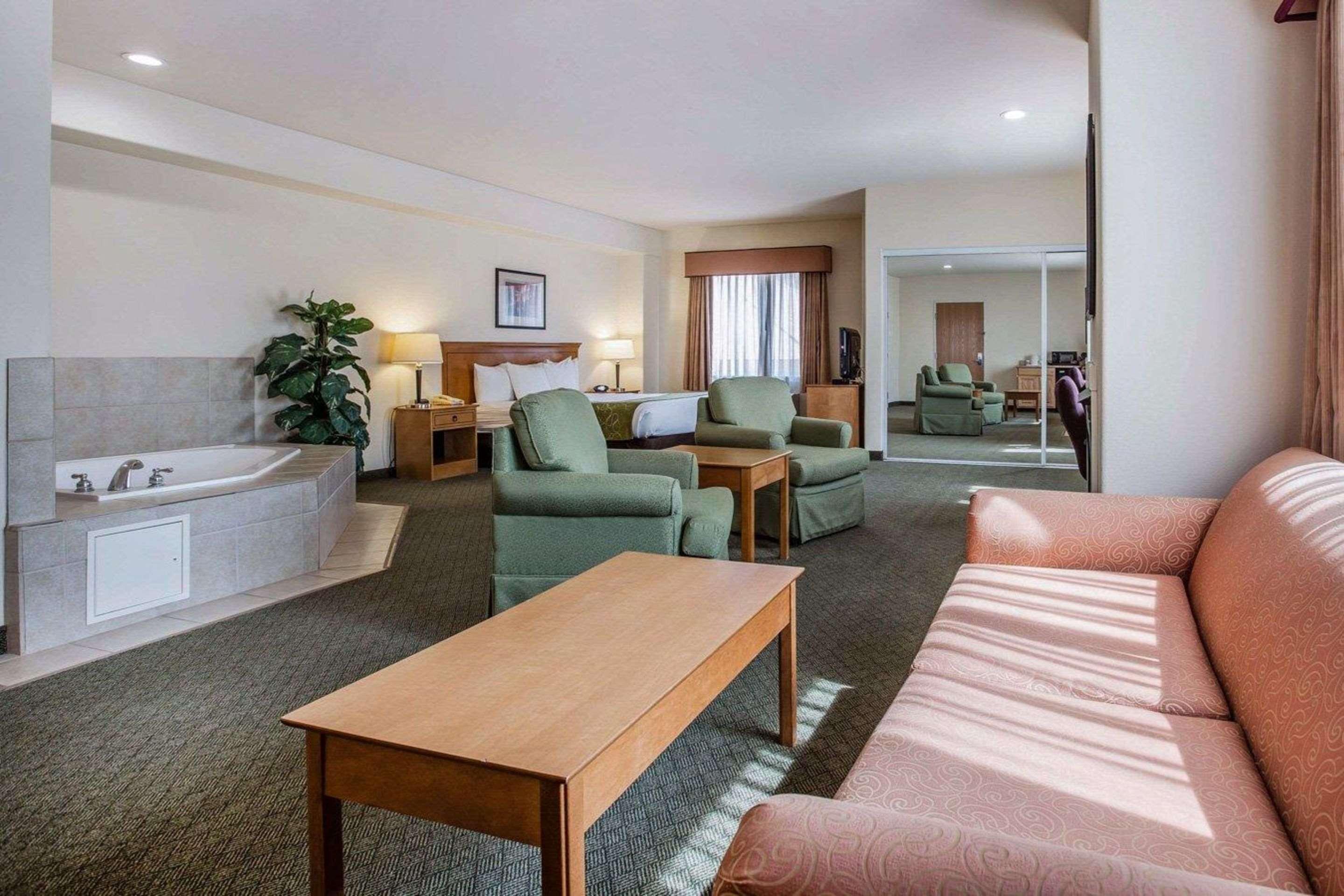 Comfort Suites Marysville-Yuba City Экстерьер фото